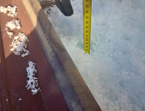 Zateplení stropu výrobní haly pomocí foukané izolace